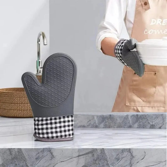 Silicone Shield Glove - Silicone Insulated Glove for Kitchen